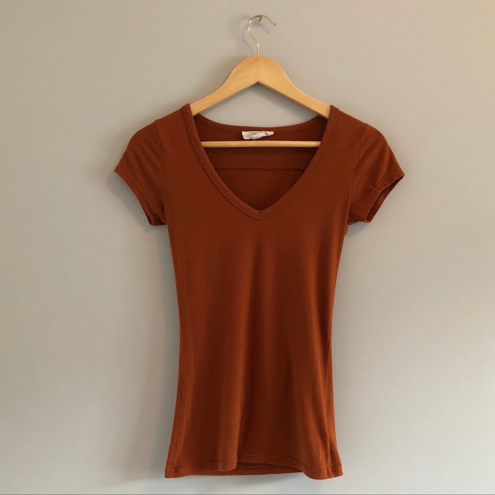 Forever 21 burnt orange tee